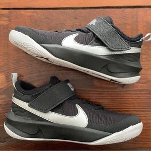 Nike Boys Basketball Shoes - Size 2.5 New